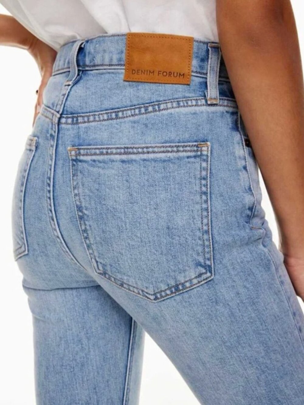 ARITZIA Denim Forum The Yoko High Rise Slim Jeans Vintage Wash Size 30